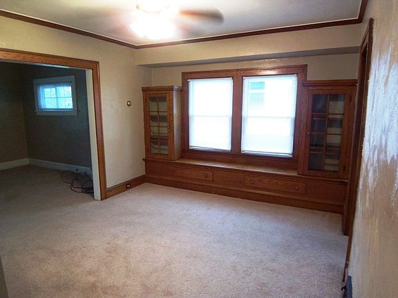 Beautiful wood built-ins provide all the character you would expect in Lakewood and additional storage.