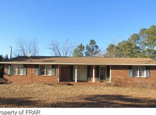 1052 T P Rd, Lumberton, NC 28358