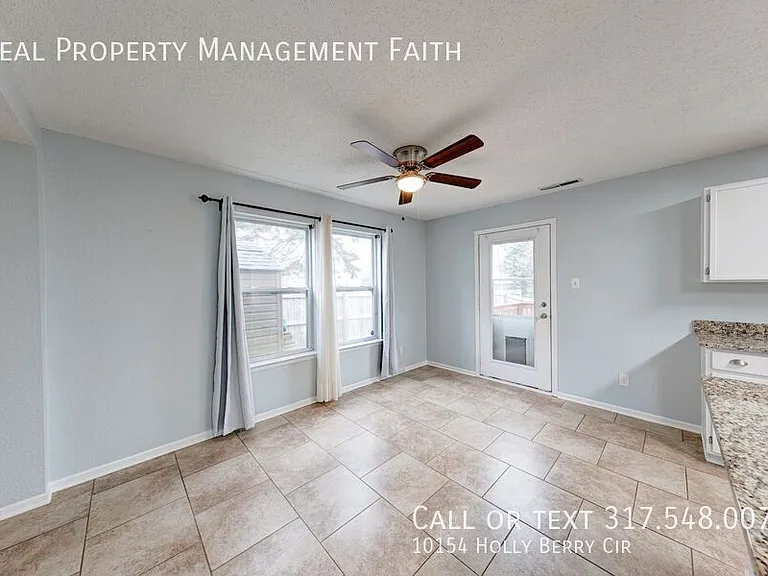 10154 Holly Berry Cir — Photo 11