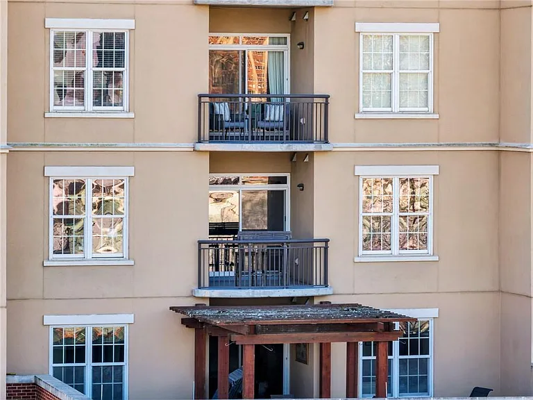 325 E Paces Ferry Rd NE #601 — Photo 24