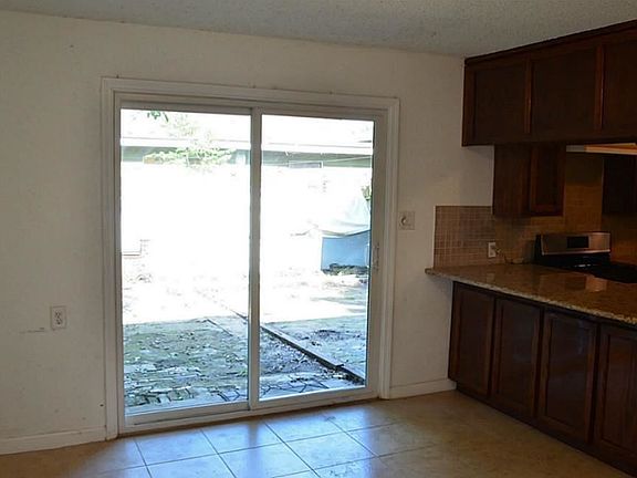 4th image of 8443 Blankenship Dr