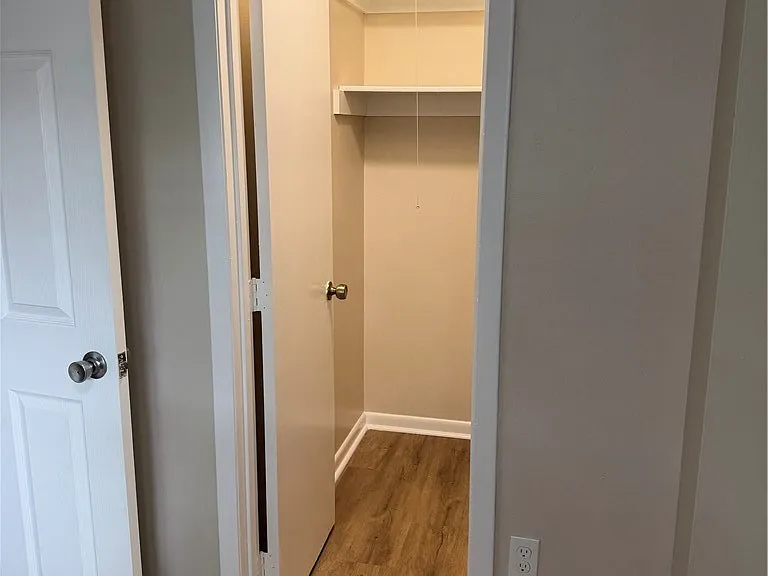 1801 Kent Dr — Photo 16
