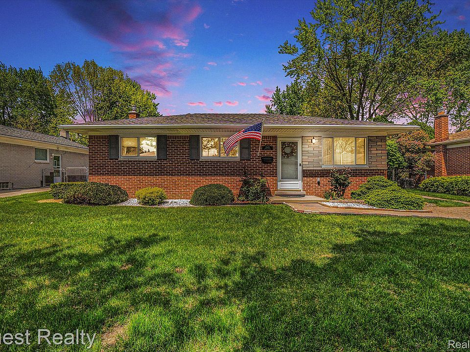 1st image of 2843 Teasdale Dr
