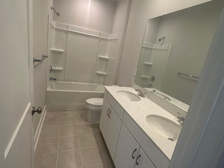 9704 Munsing Dr — Photo 14