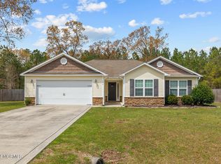 146 Braeburn Blvd, Richlands, NC 28574