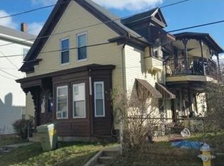 14 Brookline St, Webster, MA 01570