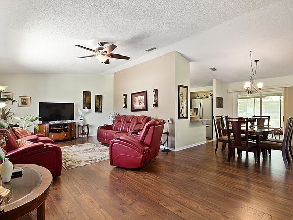 3rd image of 9778 SE 173rd Ln
