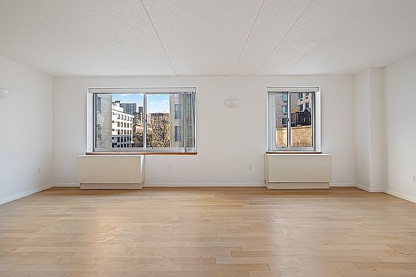 1st image of 68 Bradhurst Ave APT 3W