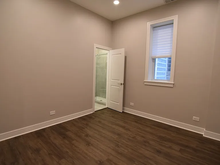 3212 N Halsted St — Photo 10