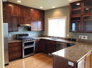 905 June Dr, Molalla, OR 97038