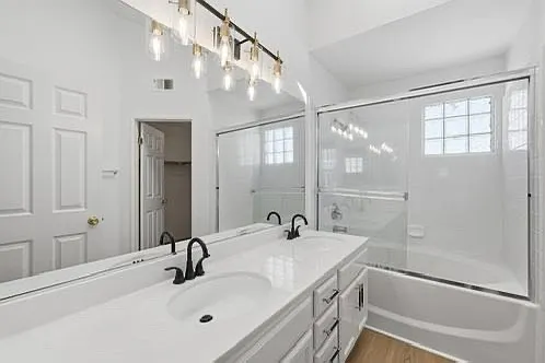 213 Town Green Ln — Photo 8