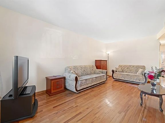 4th image of 2705 Mill Ave Floor 1