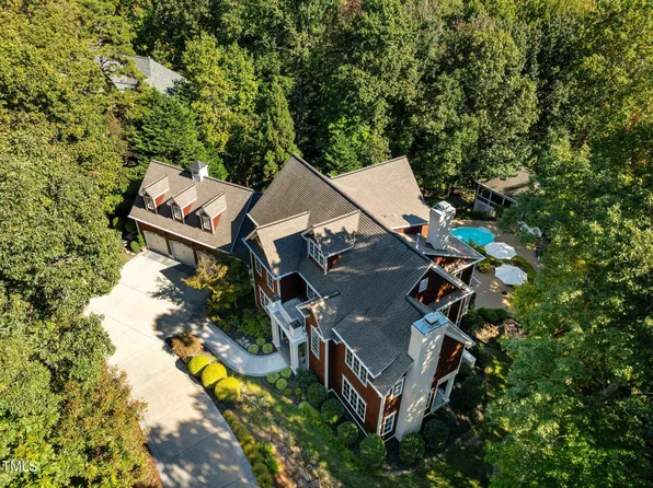 11417 Governors Dr, Chapel Hill, NC 27517