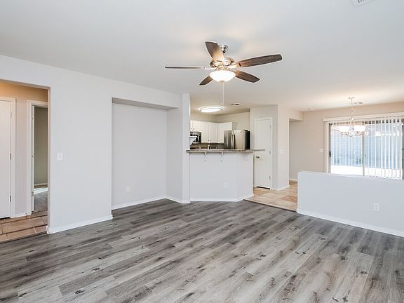 3rd image of 2305 W Gold Dust Ave
