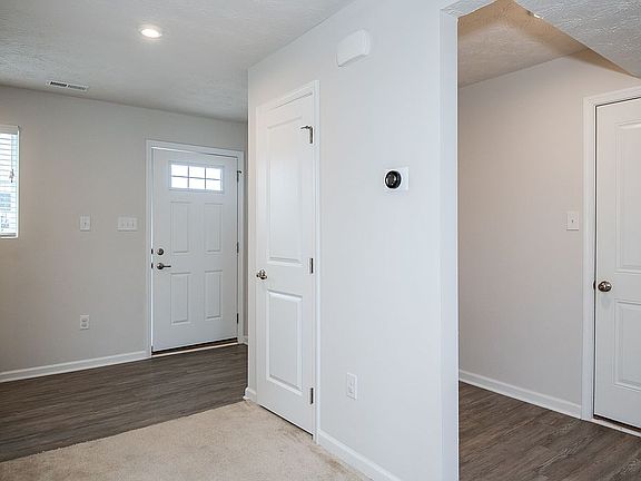 5th image of 7101 River Birch St