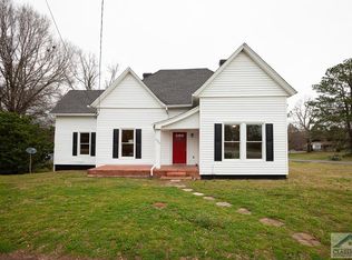 1936 Broad St, Statham, GA 30666