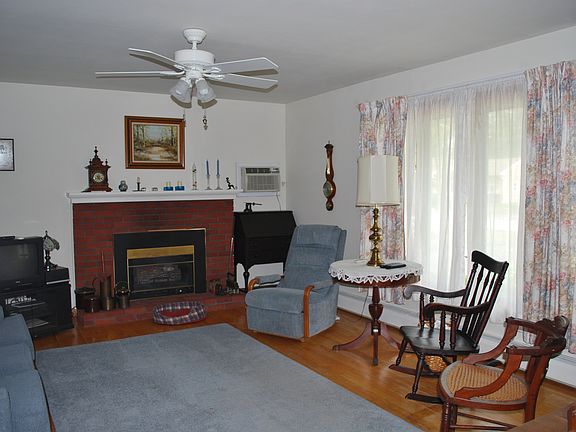 5th image of 13 Buena Vista Ave