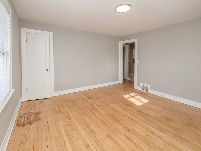 627 S Rose St #2 — Photo 9
