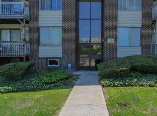 340 Country Club Ln, Pomona, NY 10970