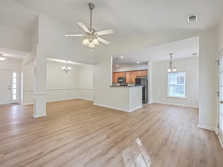 8518 Sentry Cir — Photo 7