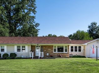1903 Suzanne Dr, Marion, IL 62959