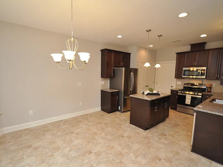 1408 Forest Fern Ln — Photo 10
