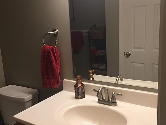 Bathroom vanity