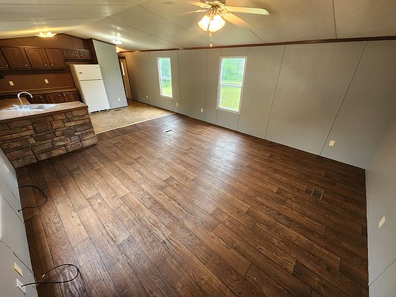 2nd image of 18561 County Road 1500 #3