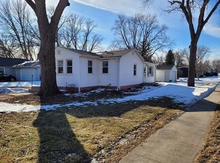 1120 Bush Ave, Garner, IA 50438