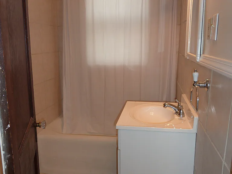 7351 Hoover Ave — Photo 6