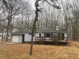 126 Buckhill Rd, Albrightsville, PA 18210