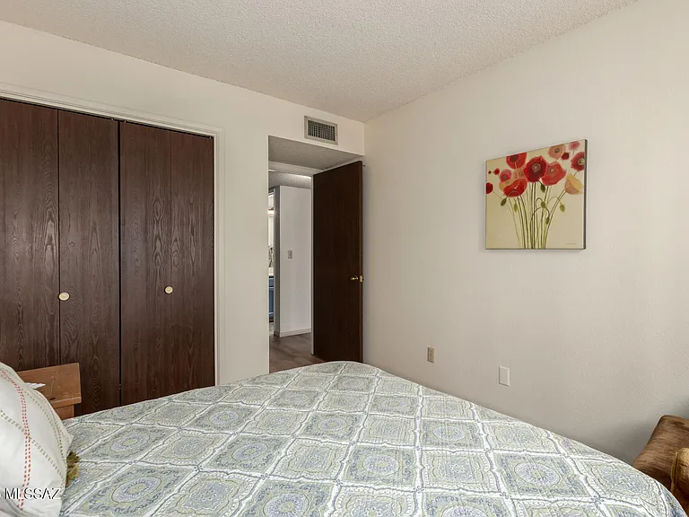 4254 E La Cienega Dr — Photo 18