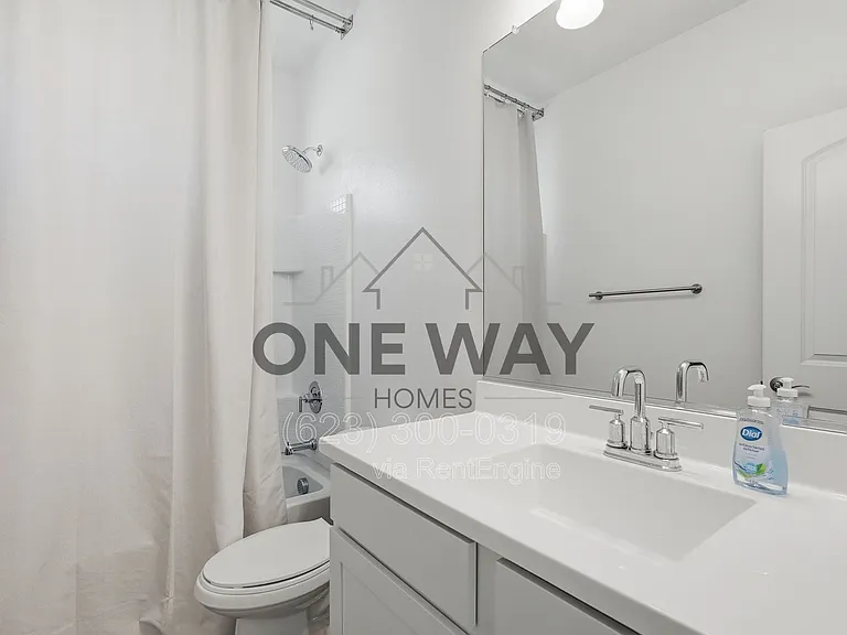 30558 W Clarendon Ave — Photo 31