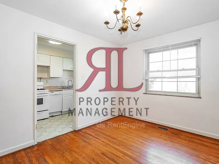 1799 Kings Ct — Photo 7