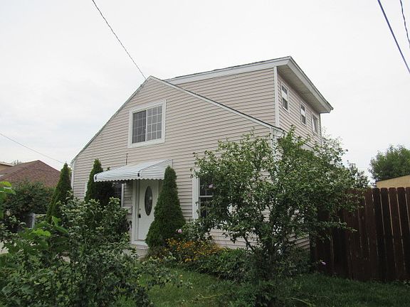2nd image of 10314 W Medill Ave