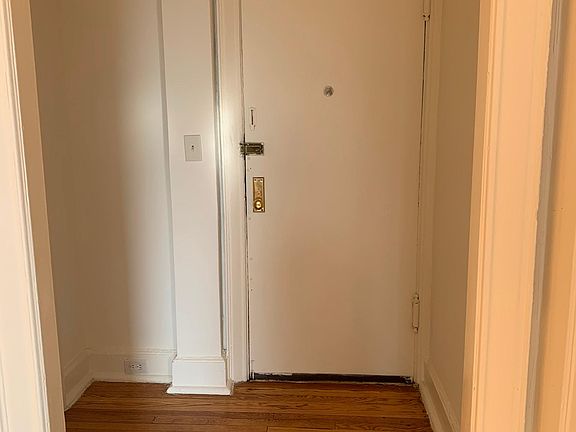 4th image of 205 S Columbus Ave #6
