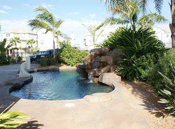 2nd image of 415 Westerly Dr