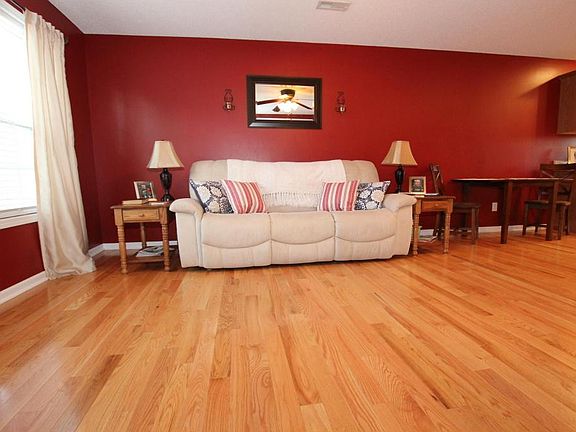 3rd image of 13 Province Dr #13