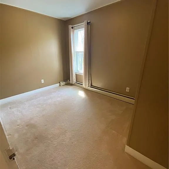 114 Nooks Hill Rd — Photo 10