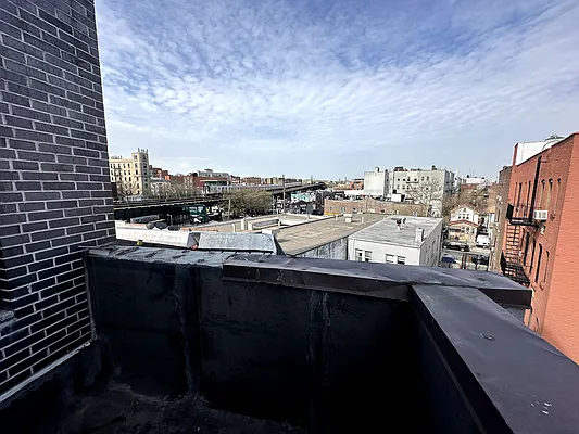 Rented by Highline Residential | media 7