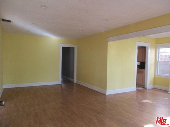 3rd image of 12417 Dorland St