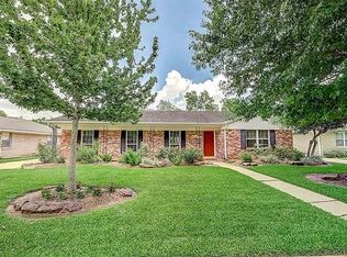 11107 Atwell Dr, Houston, TX 77096