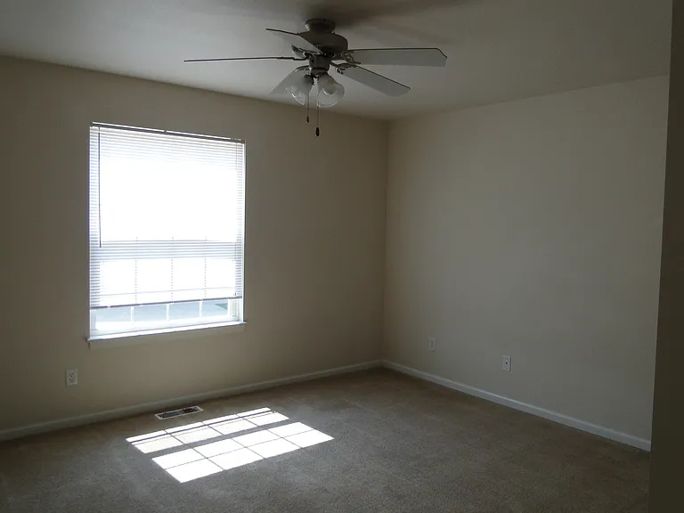 22675 Hanley Ln — Photo 10
