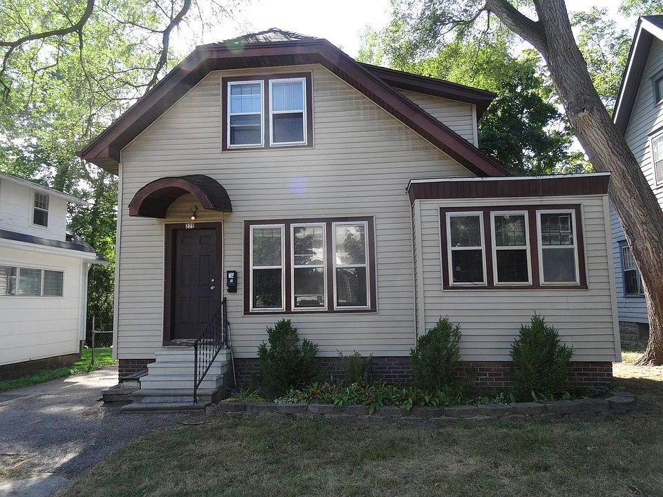 1st image of 229 Collingwood Dr