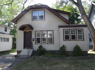 229 Collingwood Dr, East Lansing, MI 48823