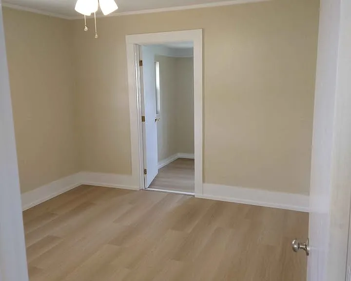 321 W Main St — Photo 3