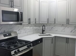 6114 N Winthrop Ave APT 2S, Chicago, IL 60660