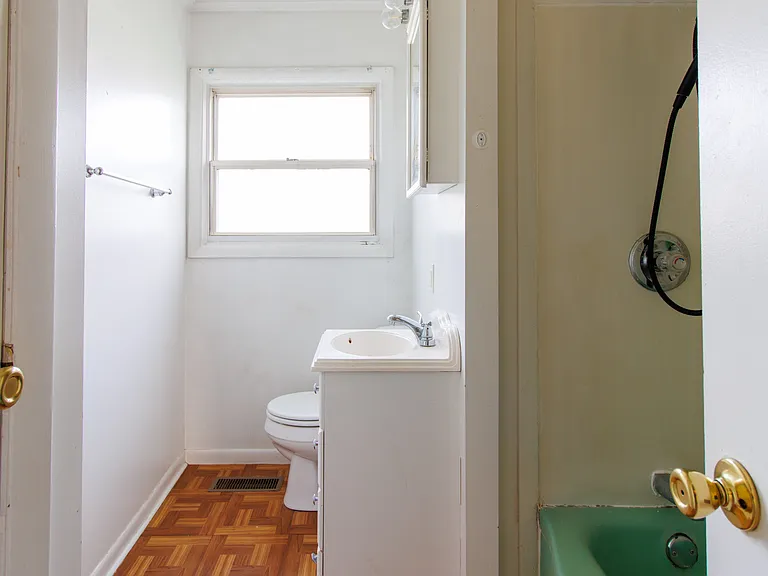 105 Mohawk Ct — Photo 11