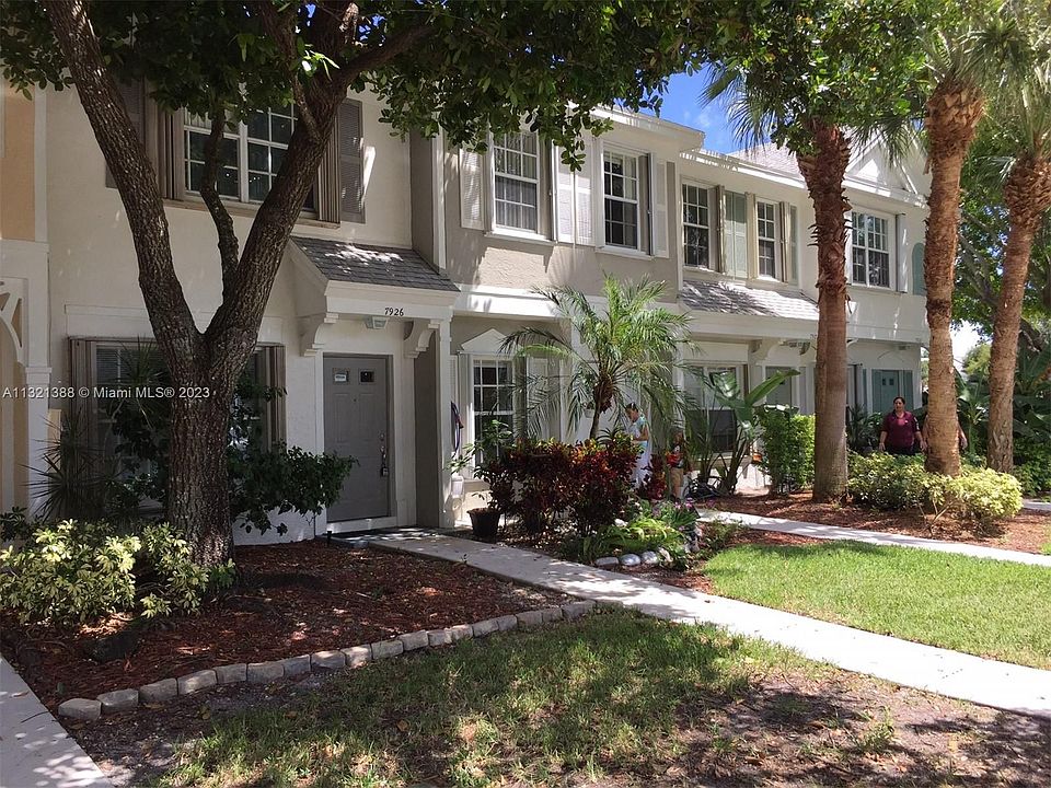 1st image of 7926 Sanibel Dr #7926