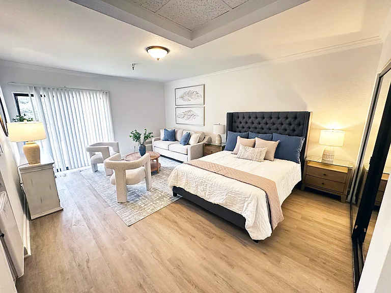 Manor Independent Living — Photo 10
